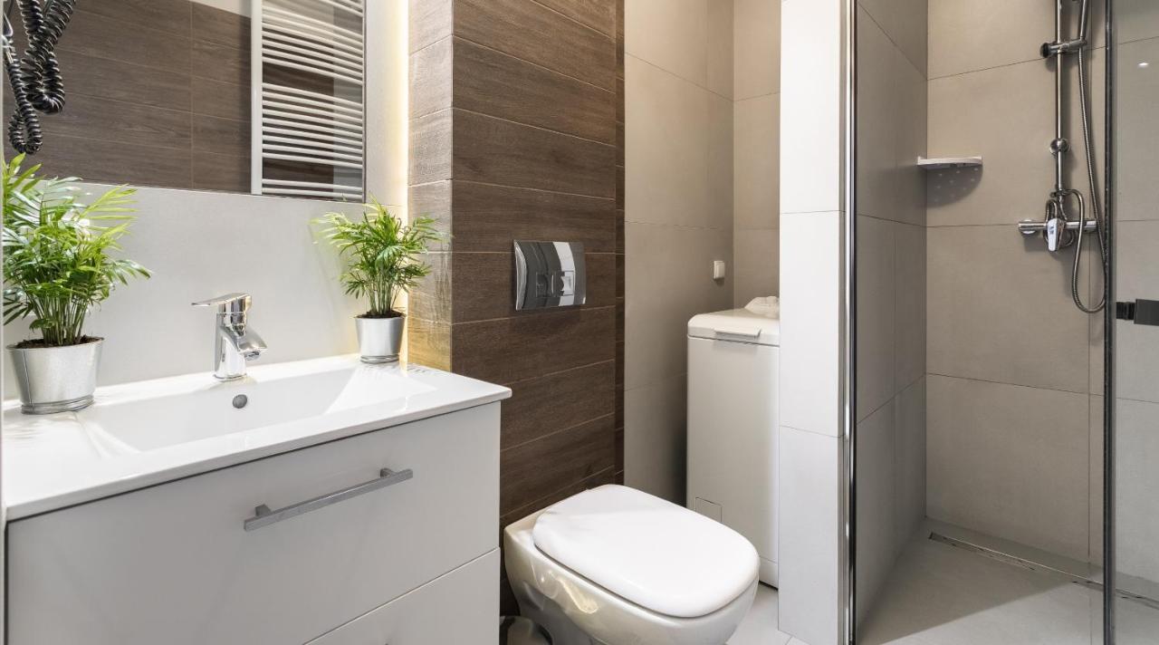 Arianska 6 Apartments By Let'S קרקוב מראה חיצוני תמונה