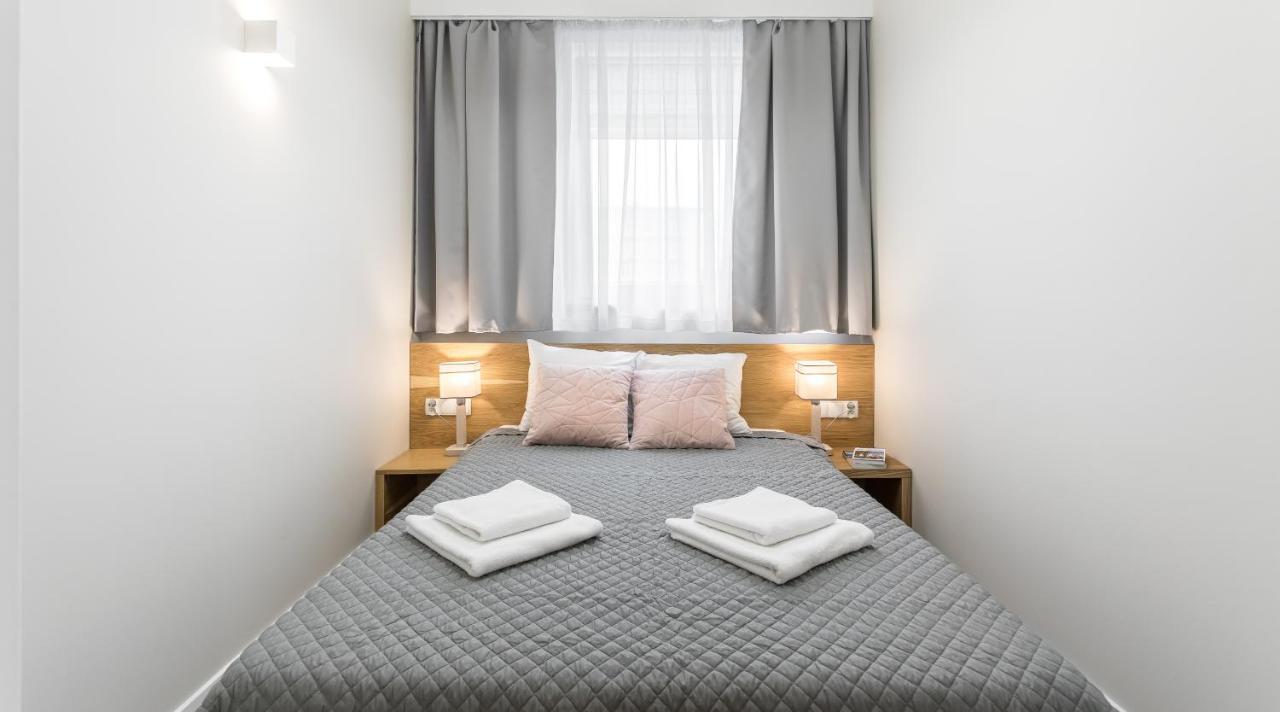 Arianska 6 Apartments By Let'S קרקוב מראה חיצוני תמונה