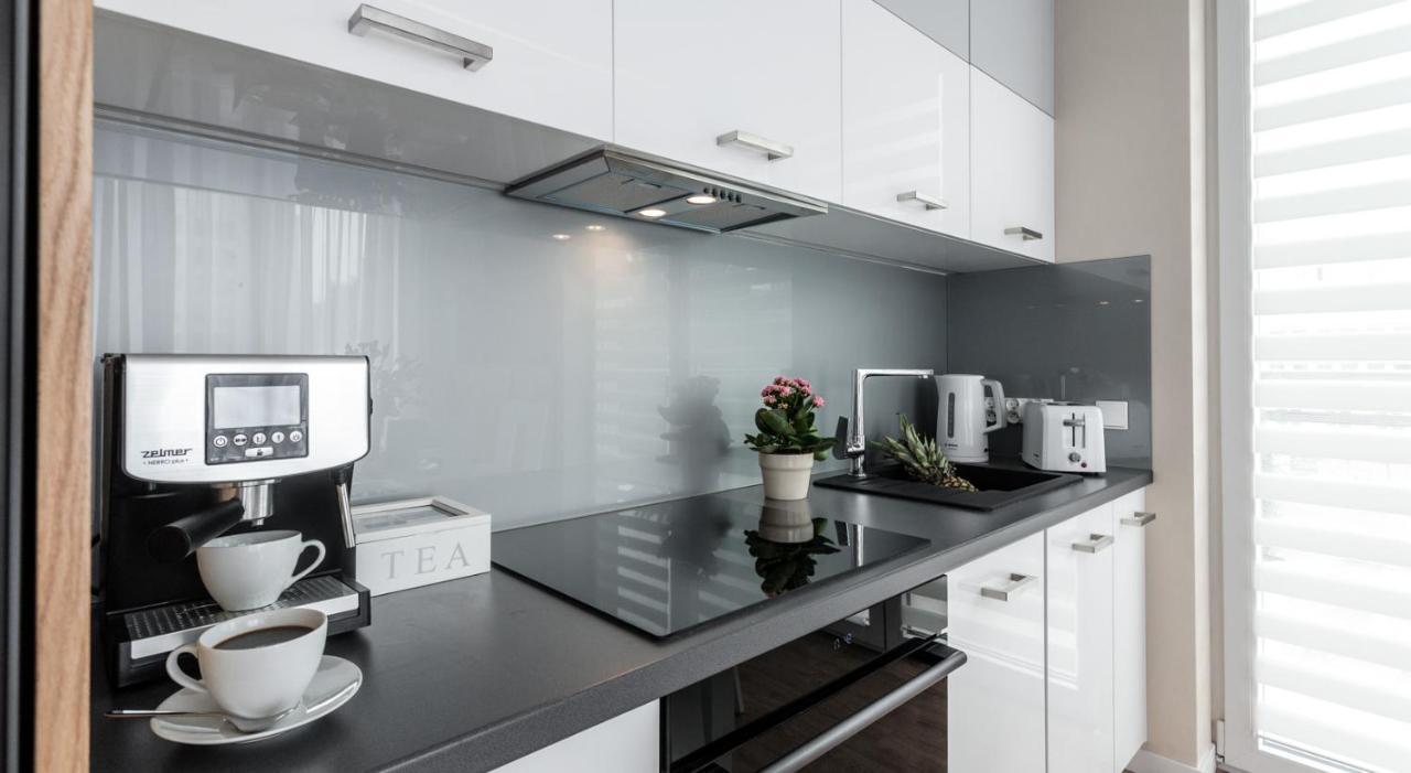Arianska 6 Apartments By Let'S קרקוב מראה חיצוני תמונה